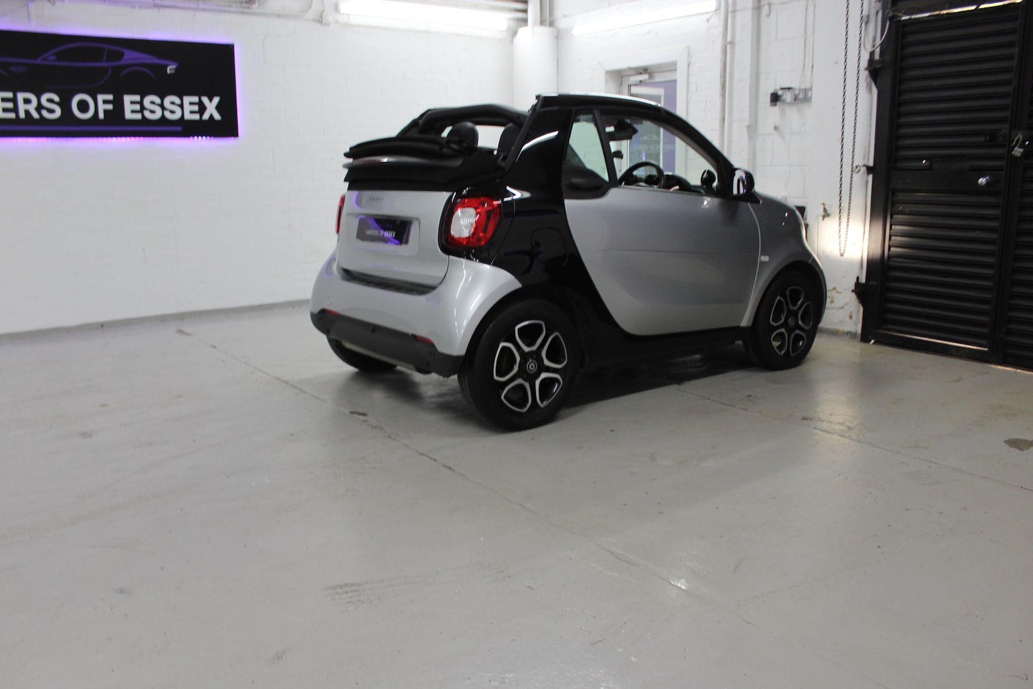 Vehicle 18