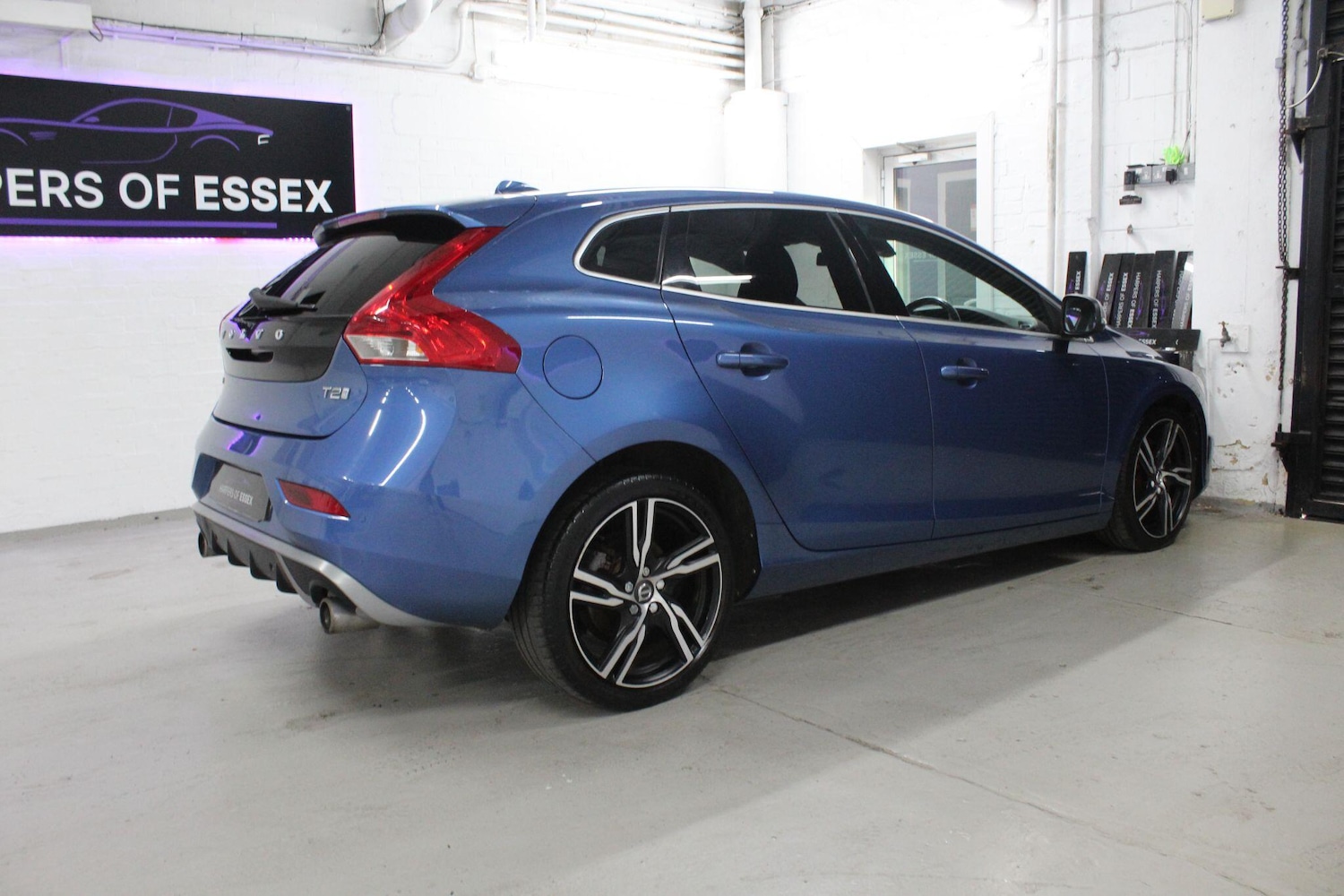Used Volvo V40 2016 for sale - 76388673: Photo 10