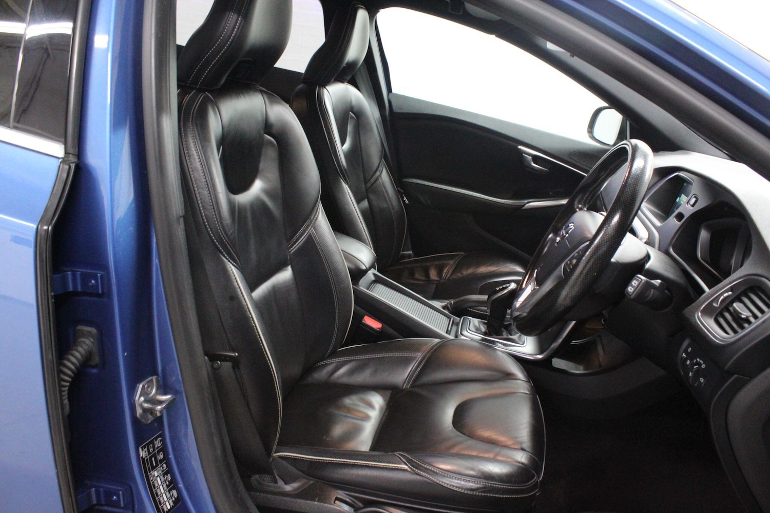 Used Volvo V40 2016 for sale - 76388673: Photo 12