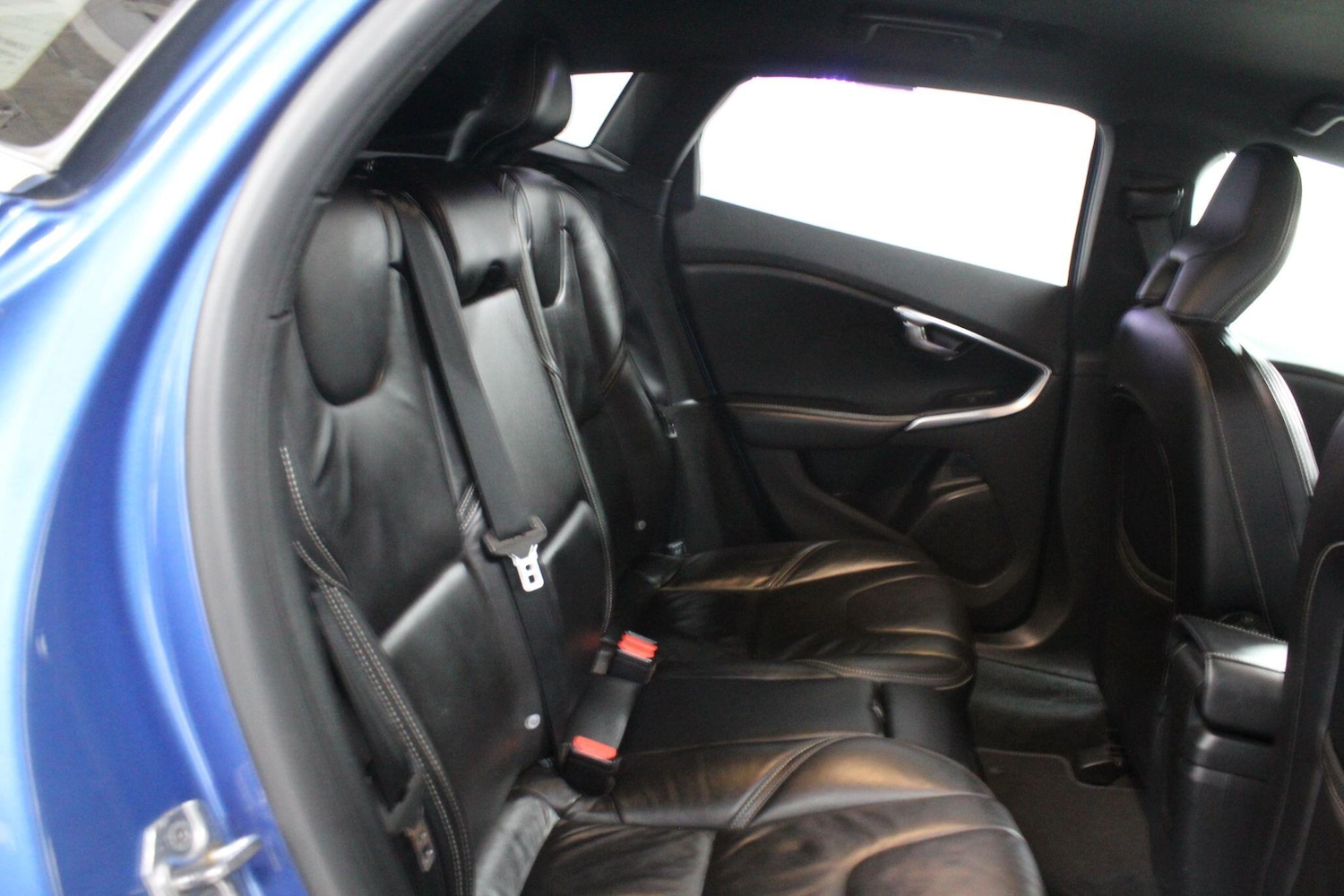 Used Volvo V40 2016 for sale - 76388673: Photo 16