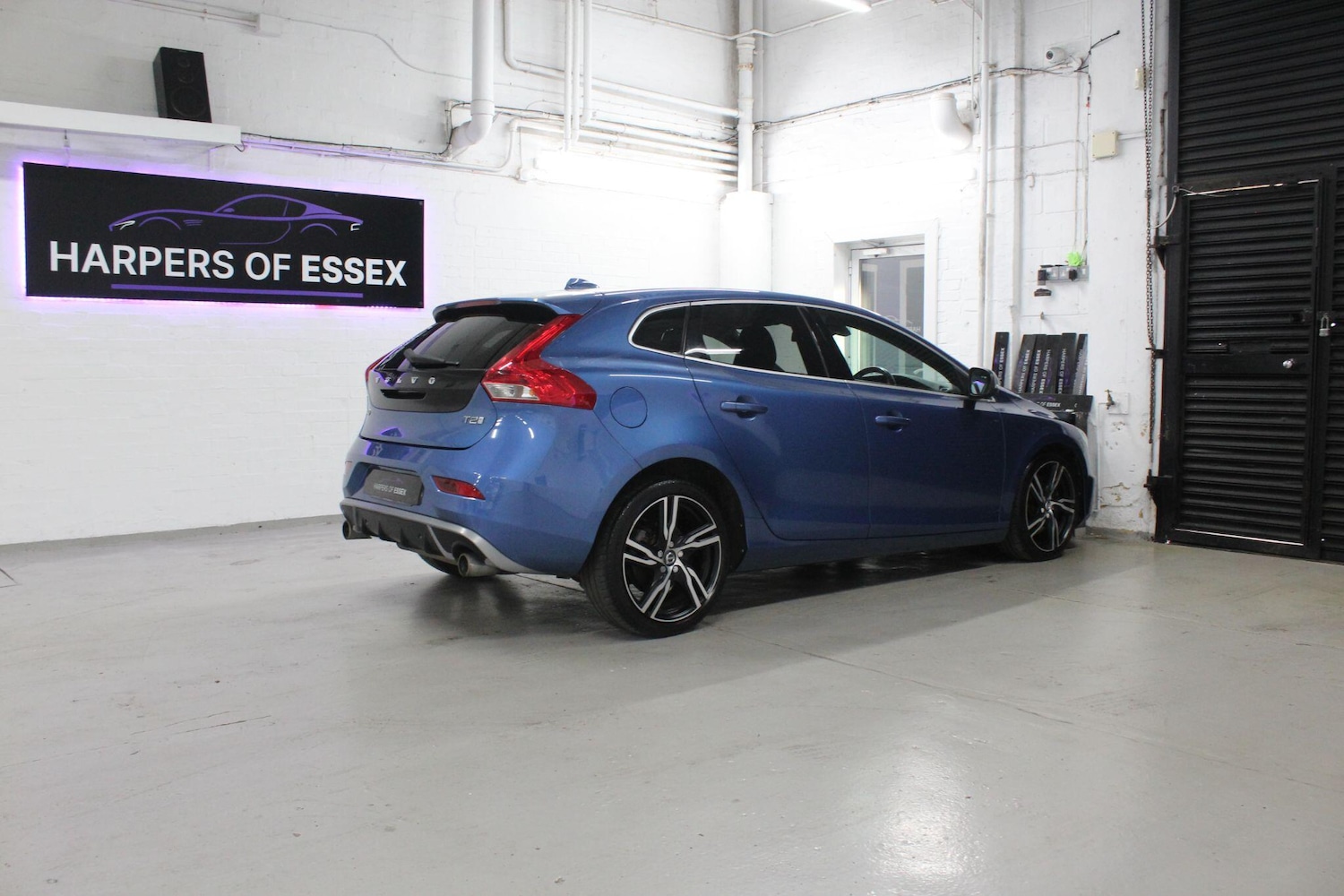 Used Volvo V40 2016 for sale - 76388673: Photo 9