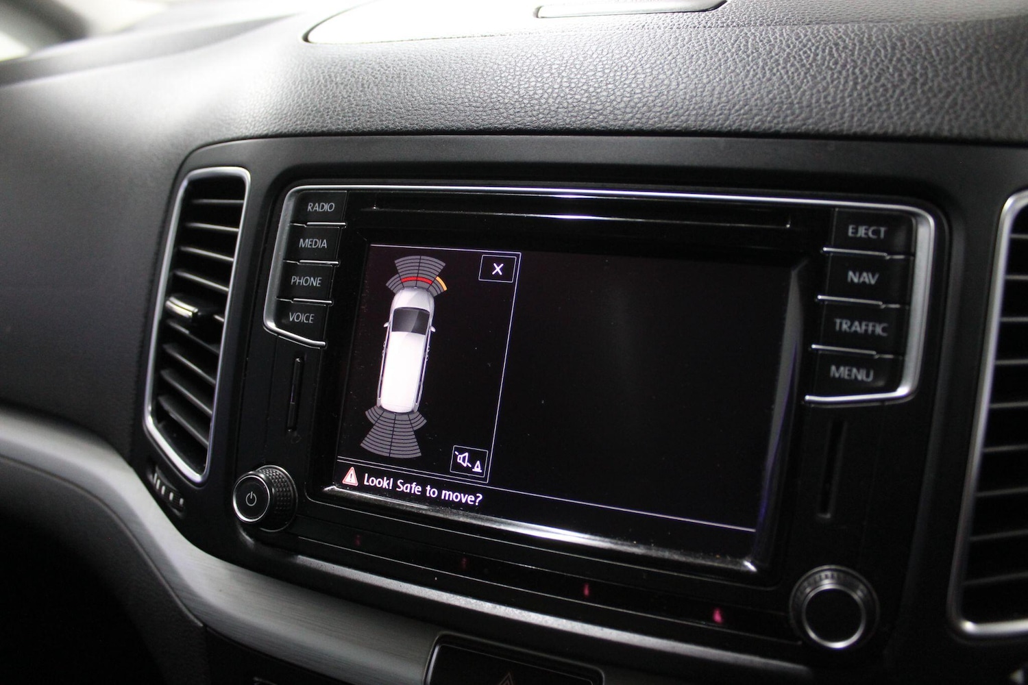 Used Volkswagen Sharan 2017 for sale - 78115673: Photo 28