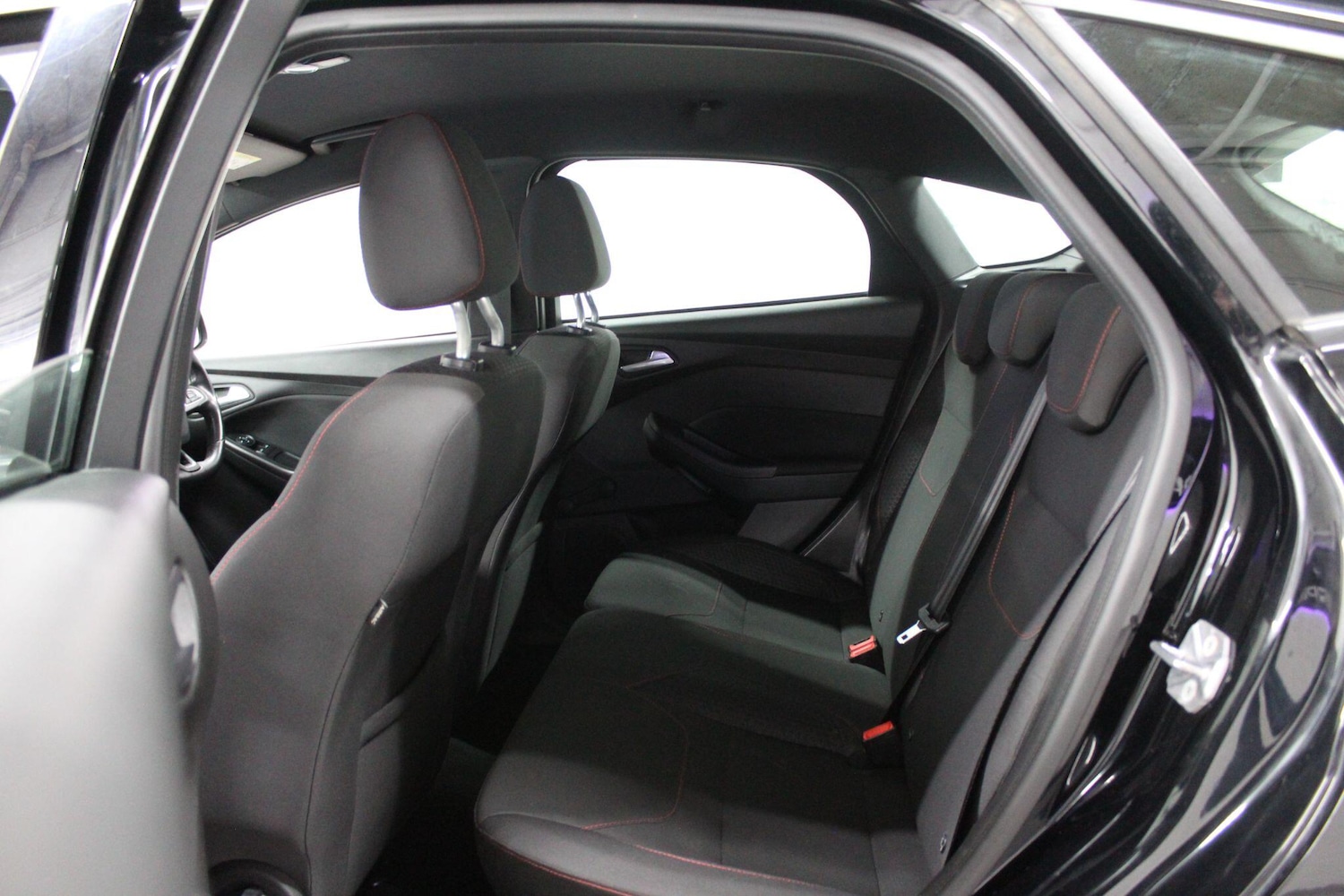 Used Ford Focus 2018 for sale - 77574065: Photo 17