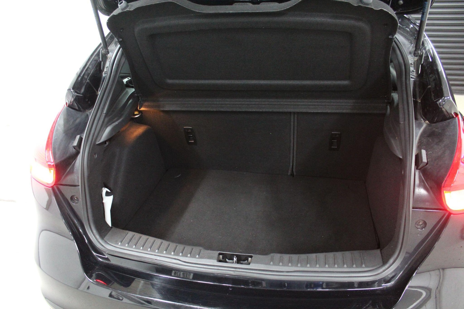 Used Ford Focus 2018 for sale - 77574065: Photo 21