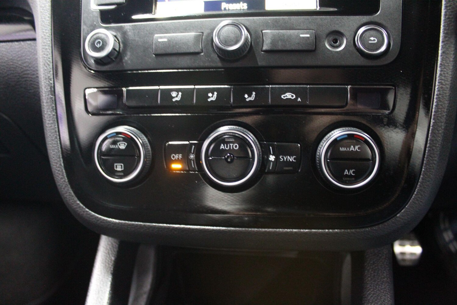 Used Volkswagen Scirocco 2014 for sale - 76865812: Photo 32