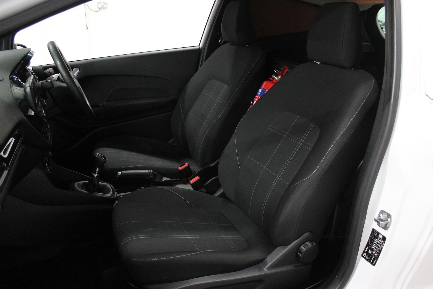 Used Ford Fiesta Van 2019 for sale - 77163628: Photo 14