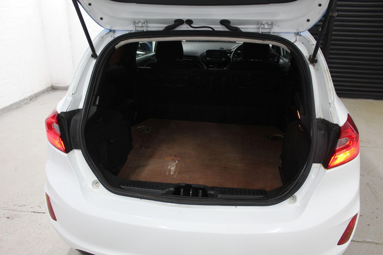 Used Ford Fiesta Van 2019 for sale - 77163628: Photo 17