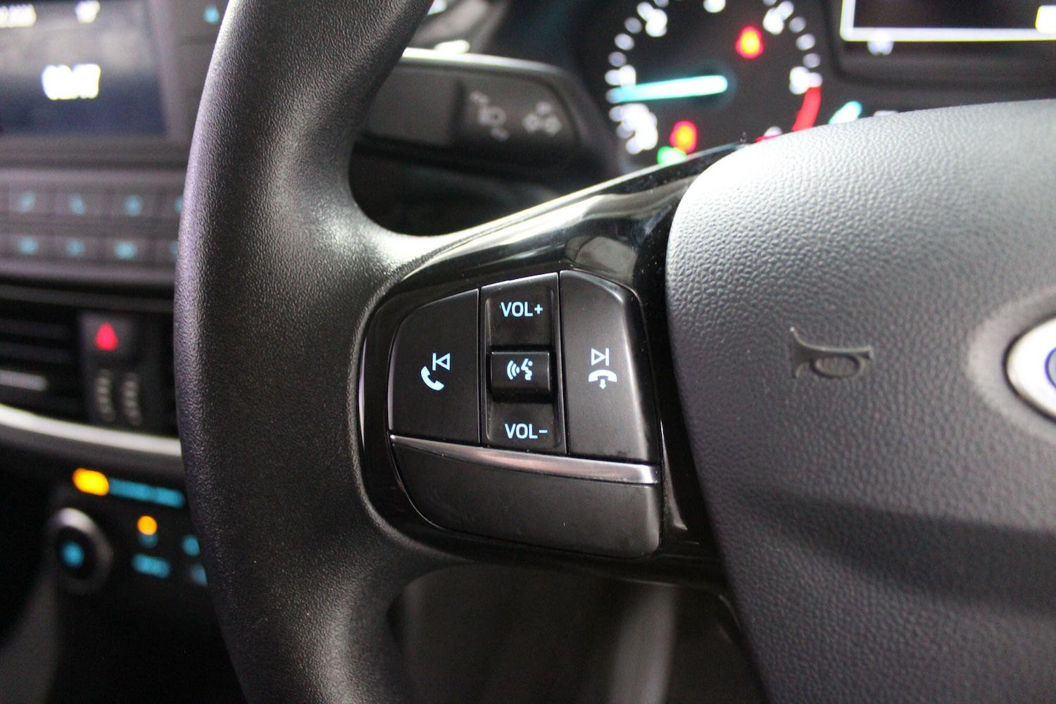 Used Ford Fiesta Van 2019 for sale - 77163628: Photo 24