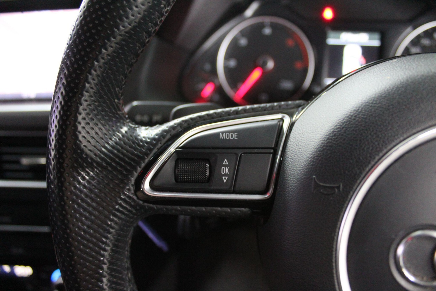 Used Audi Q5 2016 for sale - 78035066: Photo 34