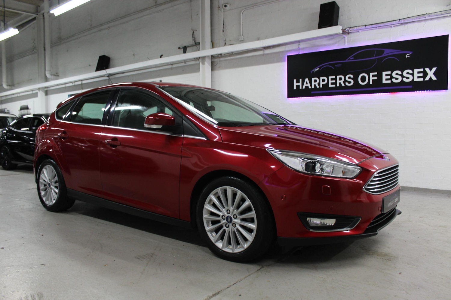 Used Ford Focus 2017 for sale - 76865168: Photo 2