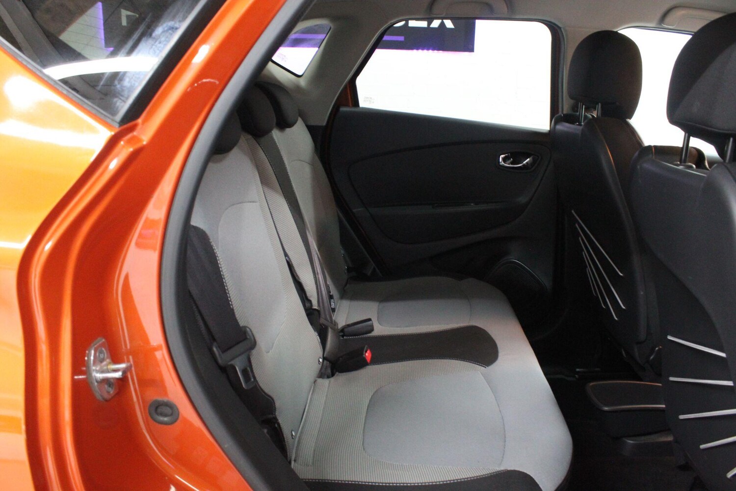 Used Renault Captur 2014 for sale - 75965289: Photo 15