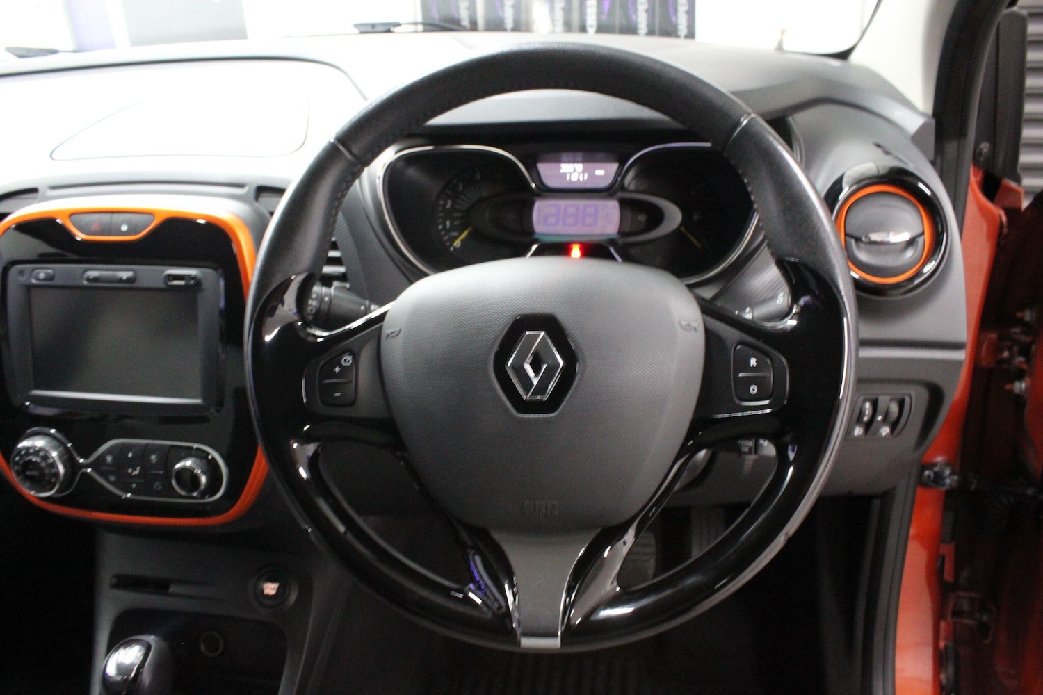 Used Renault Captur 2014 for sale - 75965289: Photo 20