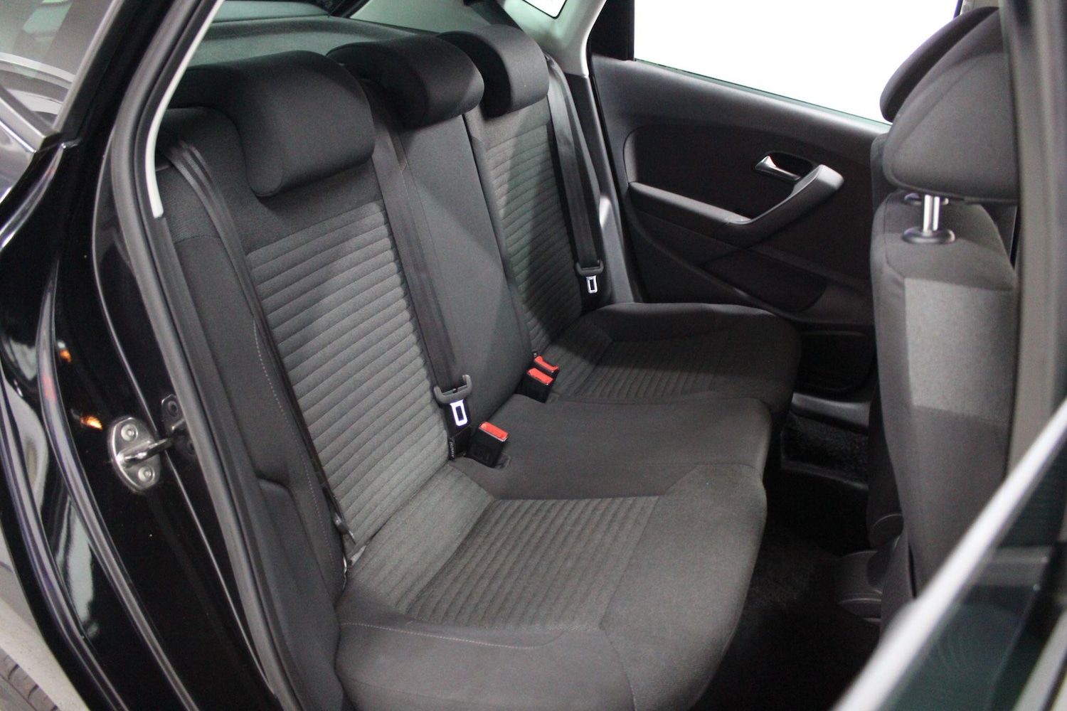 Used Volkswagen Polo 2012 for sale - 76484517: Photo 15