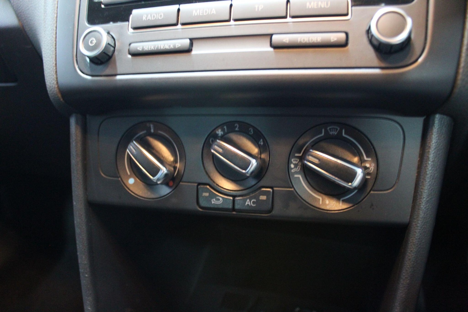 Used Volkswagen Polo 2012 for sale - 76484517: Photo 30