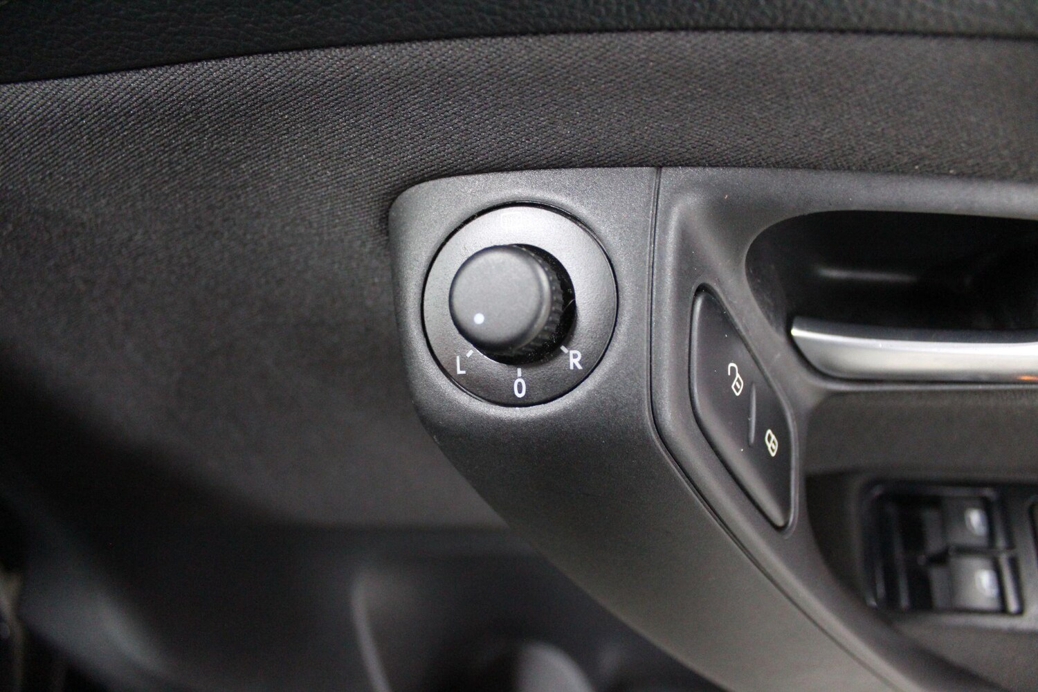 Used Volkswagen Polo 2012 for sale - 76484517: Photo 33