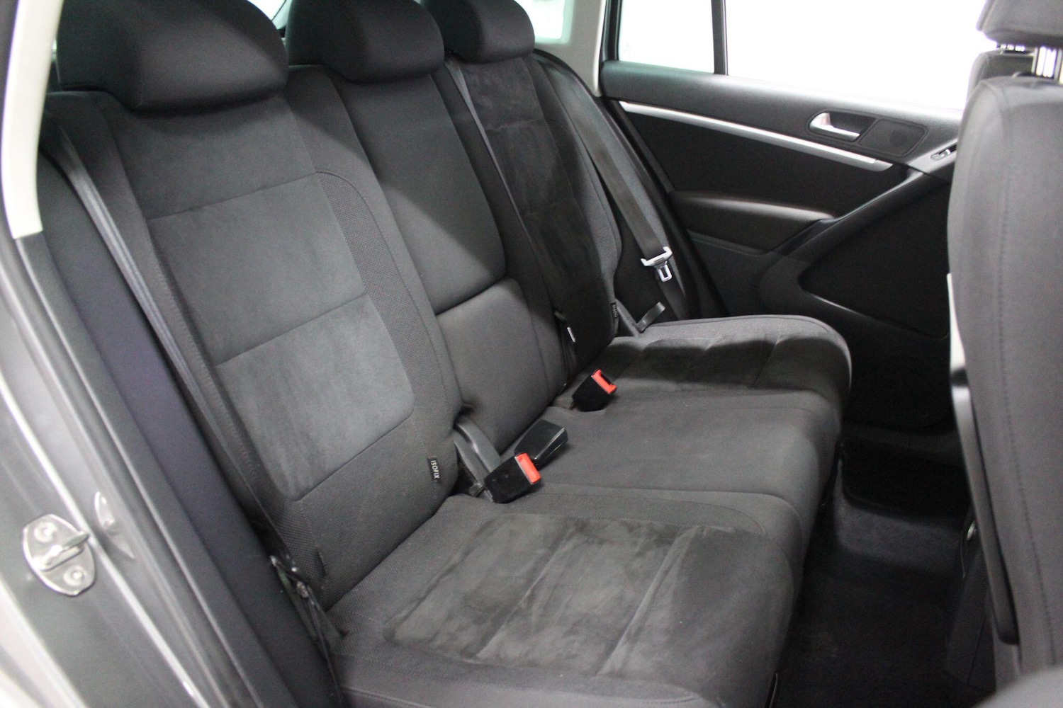 Used Volkswagen Tiguan for sale - 77625803: Photo 16