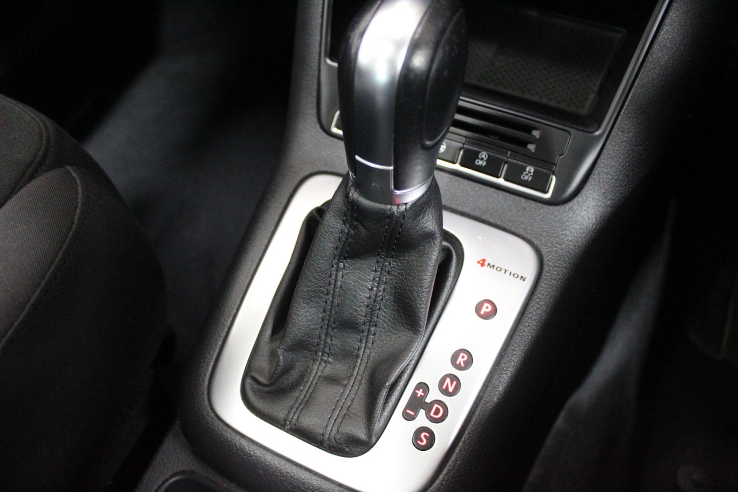 Used Volkswagen Tiguan for sale - 77625803: Photo 30