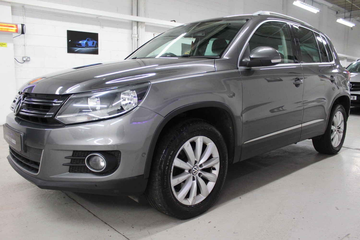 Used Volkswagen Tiguan for sale - 77625803: Photo 5