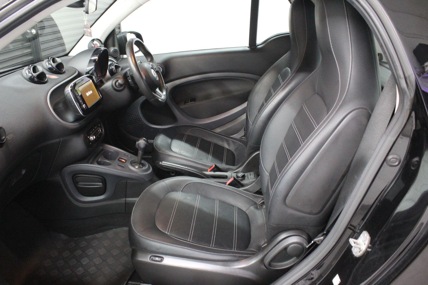 Used smart fortwo 2016 for sale - 76484318: Photo 13