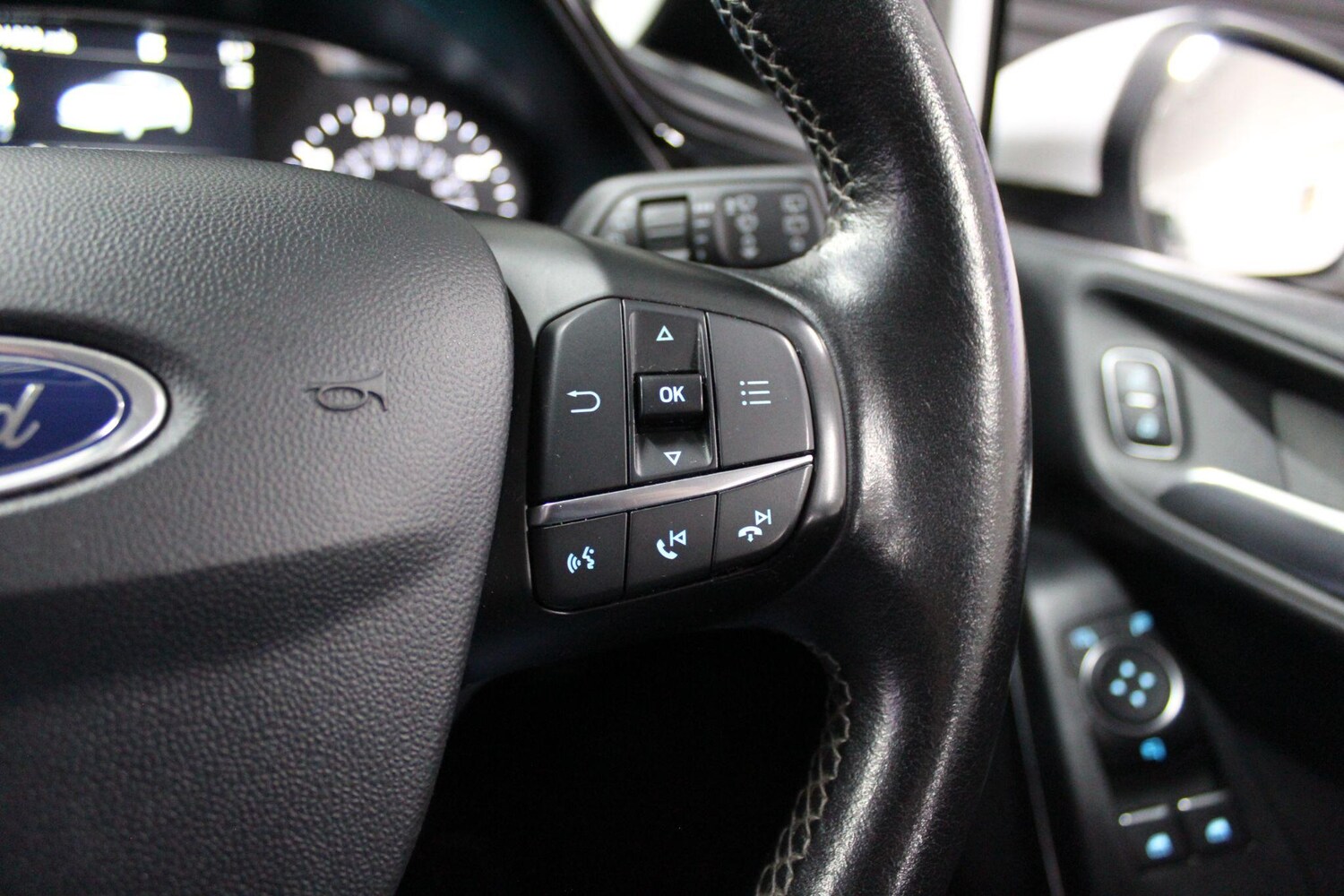 Used Ford Fiesta 2017 for sale - 76408656: Photo 31