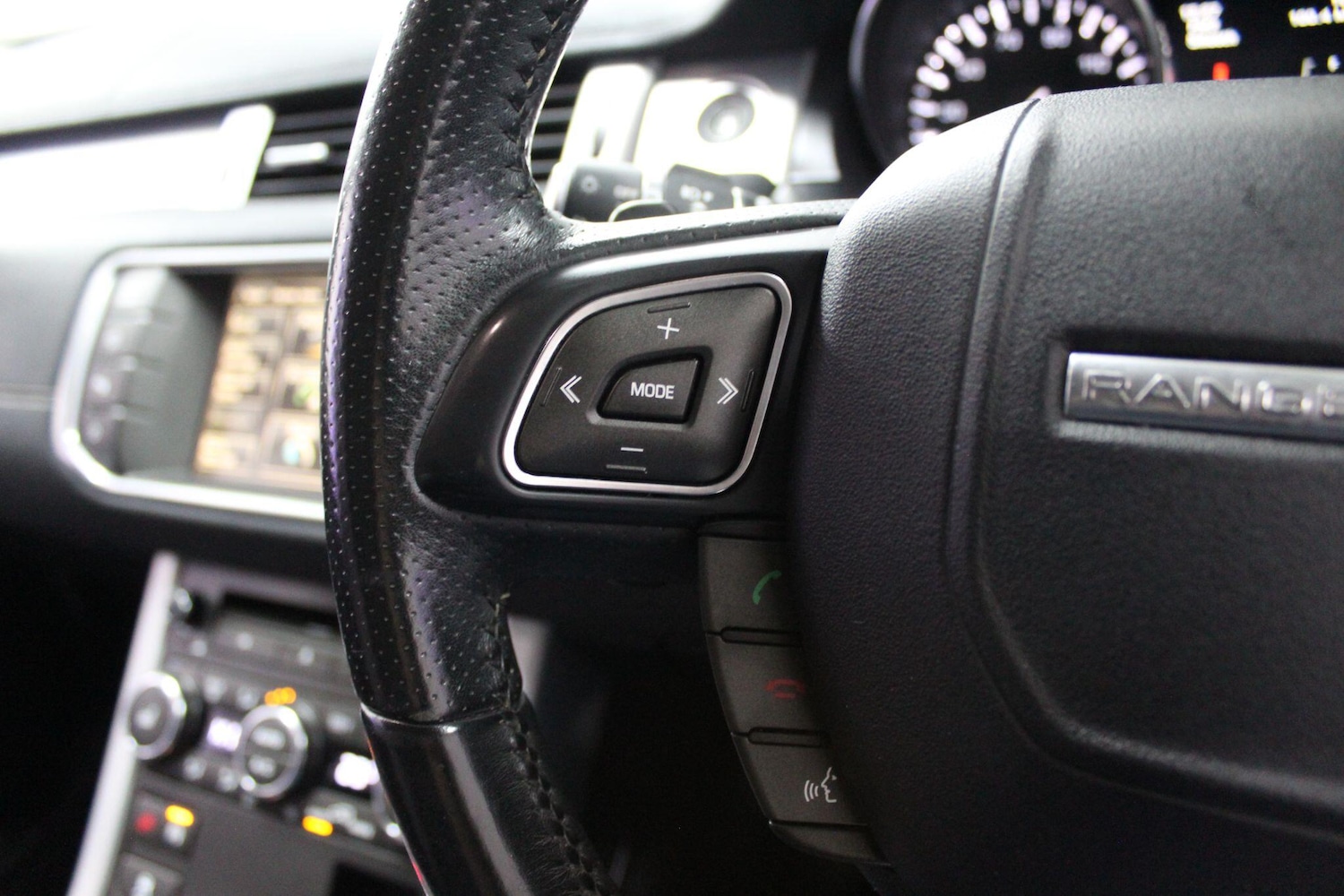 Used Land Rover Range Rover Evoque 2014 for sale - 77162907: Photo 33