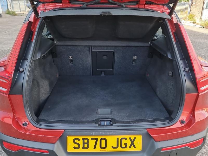 Used Volvo XC40 2020 for sale - 76748171: Photo 19