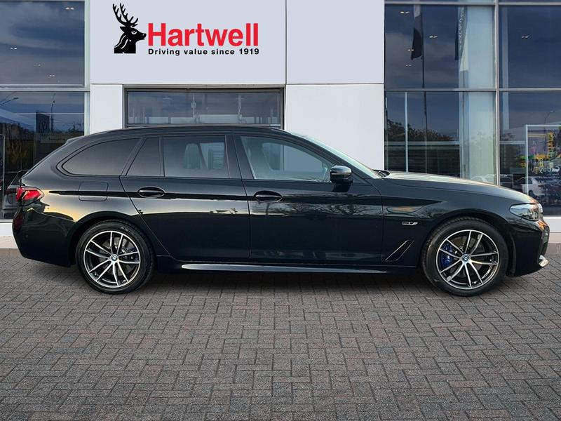 Used BMW 5 Series 2023 for sale - 76748155: Photo 2