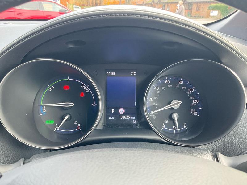 Used Toyota C-HR 2022 for sale - 76844980: Photo 15