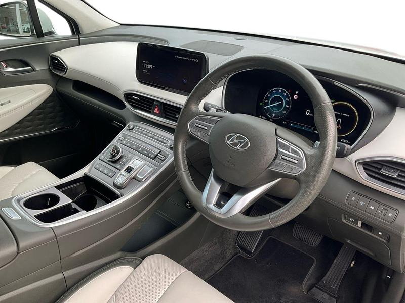 Used Hyundai Santa Fe 2023 for sale - 76748196: Photo 11