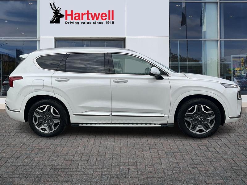 Used Hyundai Santa Fe 2023 for sale - 76748196: Photo 2