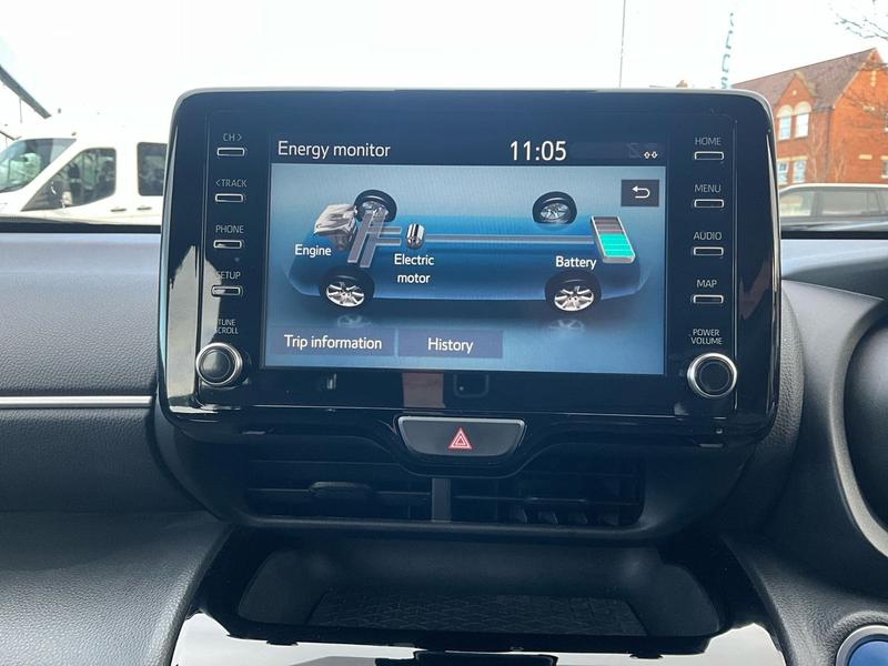 Used Toyota Yaris Cross 2022 for sale - 76748152: Photo 21