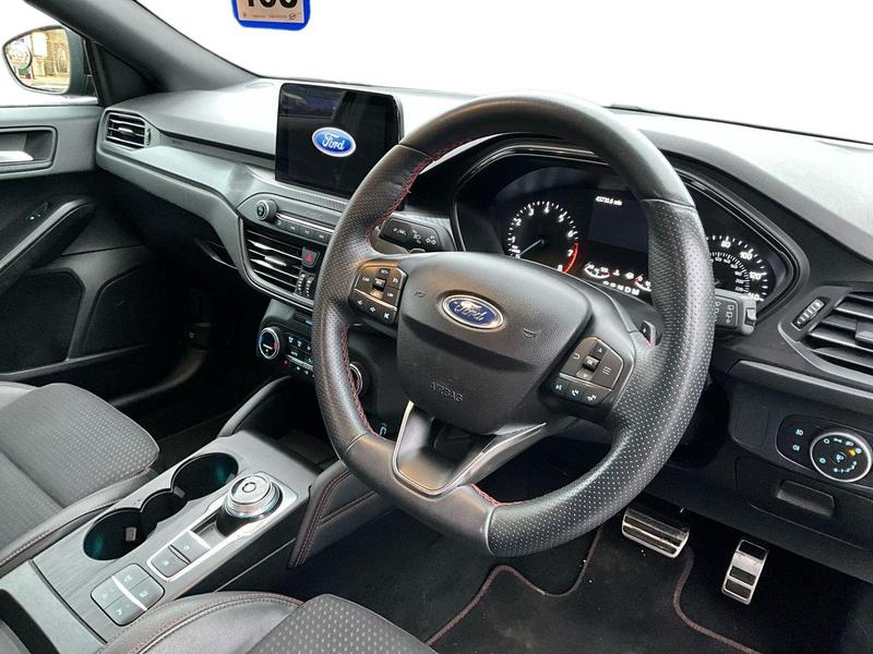 Used Ford Focus 2019 for sale - 76918313: Photo 11