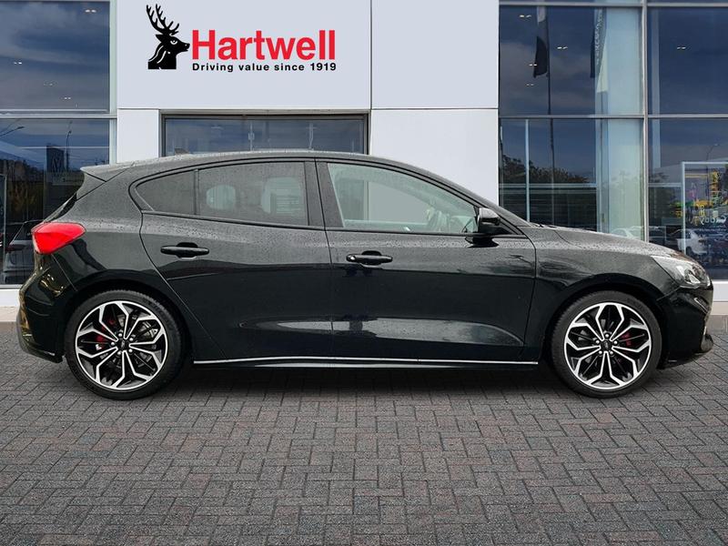 Used Ford Focus 2019 for sale - 76918313: Photo 2