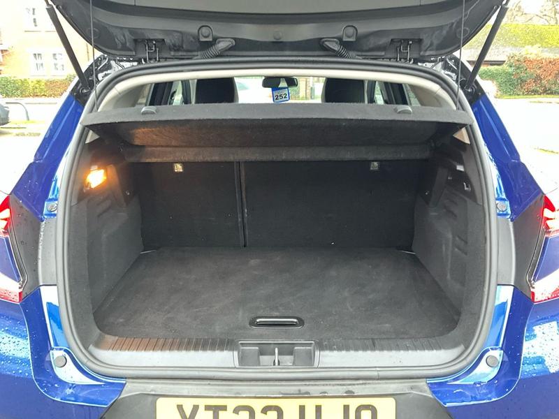 Used Renault Captur 2023 for sale - 76918309: Photo 19