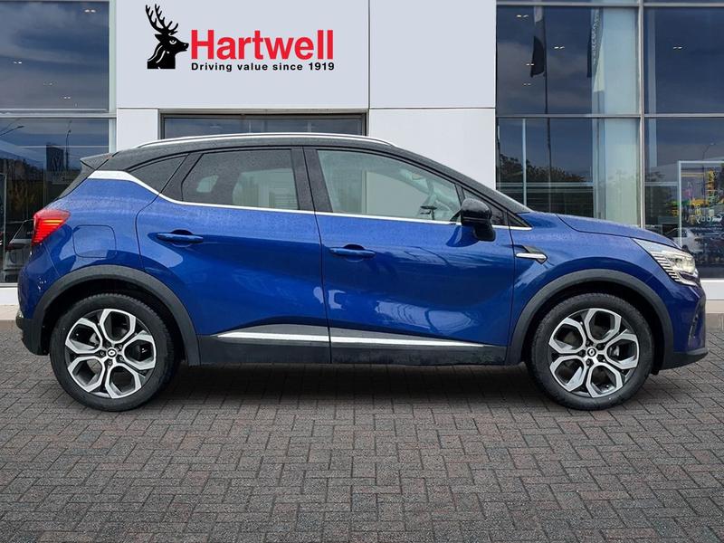 Used Renault Captur 2023 for sale - 76918309: Photo 2