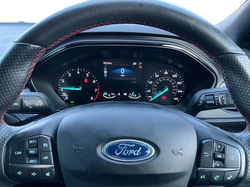 Used Ford Focus 2019 for sale - 76971976: Photo 14
