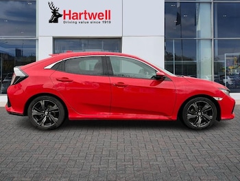 Used Honda Civic 2018 for sale - 76772700: Photo