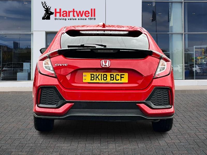 Used Honda Civic 2018 for sale - 76772700: Photo 5