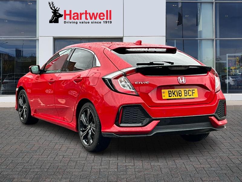 Used Honda Civic 2018 for sale - 76772700: Photo 6