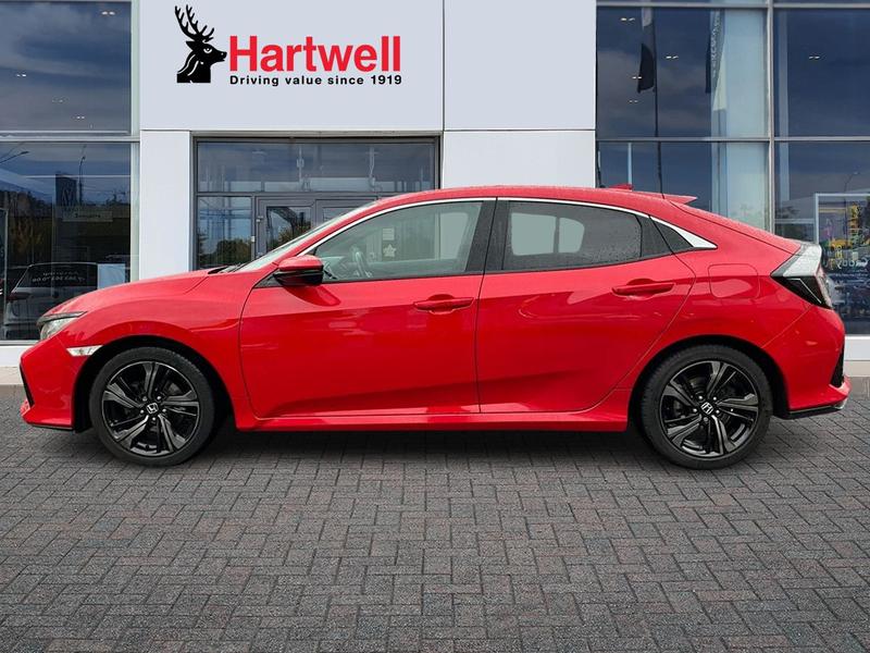 Used Honda Civic 2018 for sale - 76772700: Photo 7