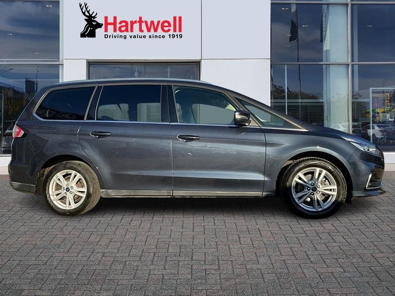 Used Ford Galaxy 2022 for sale - 77095668: Photo 2