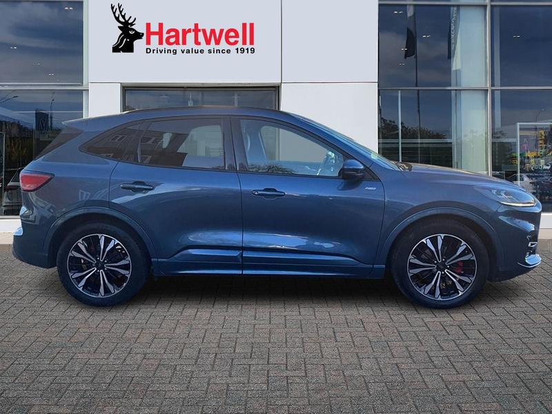 Used Ford Kuga 2023 for sale - 77110136: Photo 2