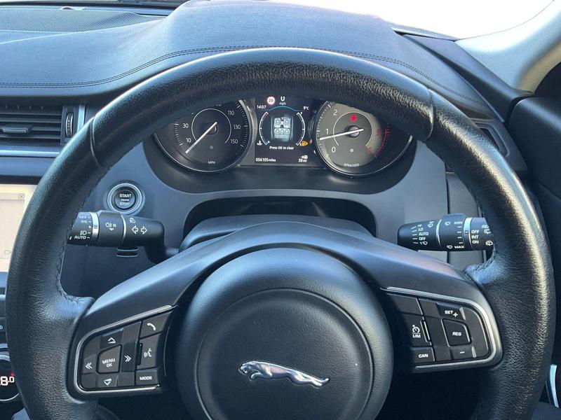 Used Jaguar E-Pace 2018 for sale - 77011737: Photo 14