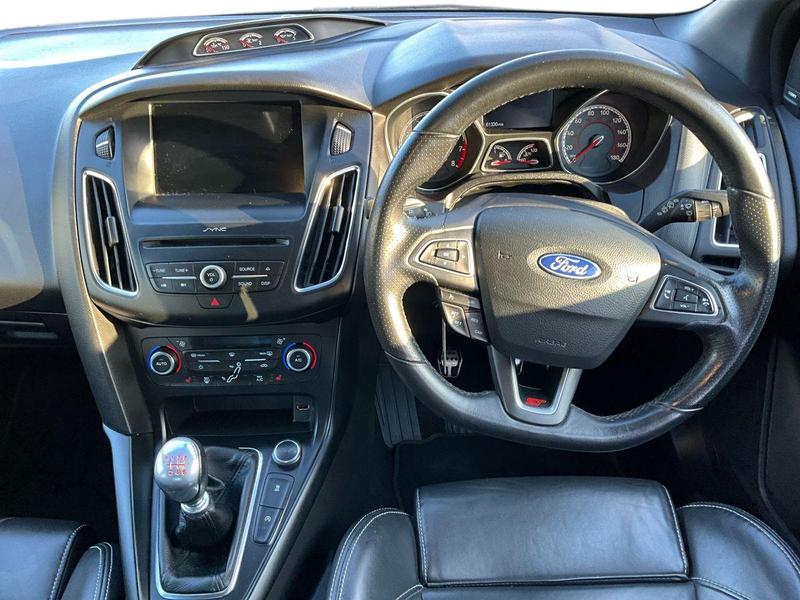 Used Ford Focus 2017 for sale - 77225778: Photo 12