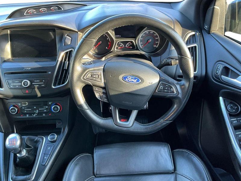 Used Ford Focus 2017 for sale - 77225778: Photo 13