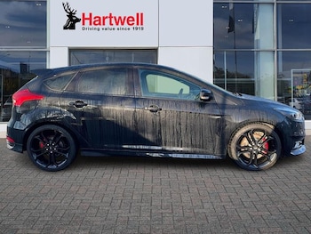 Used Ford Focus 2017 for sale - 77225778: Photo