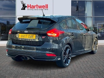 Used Ford Focus 2017 for sale - 77225778: Photo