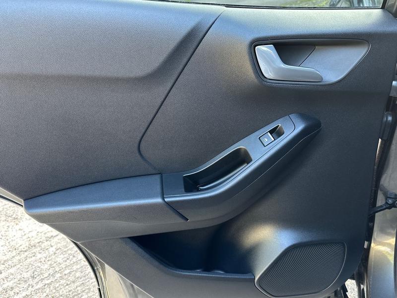 Used Ford Puma 2023 for sale - 76748188: Photo 38