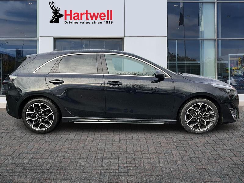 Used Kia Ceed 2022 for sale - 77152042: Photo 2