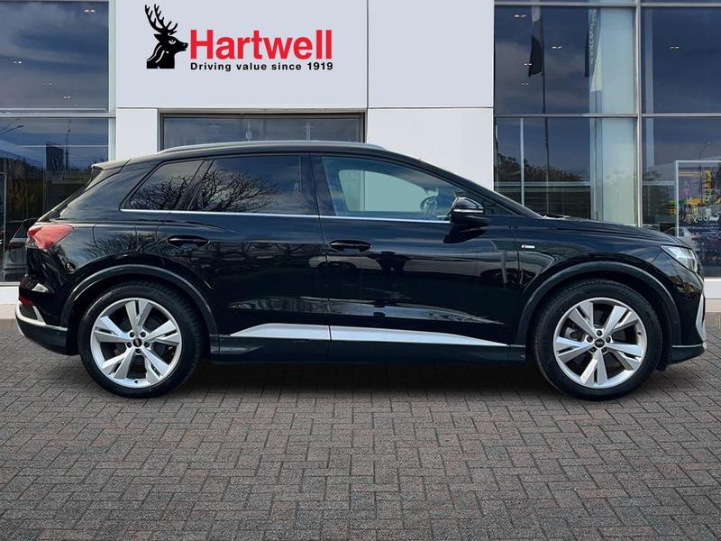 Used Audi Q4 e-tron 2022 for sale - 76748178: Photo 2